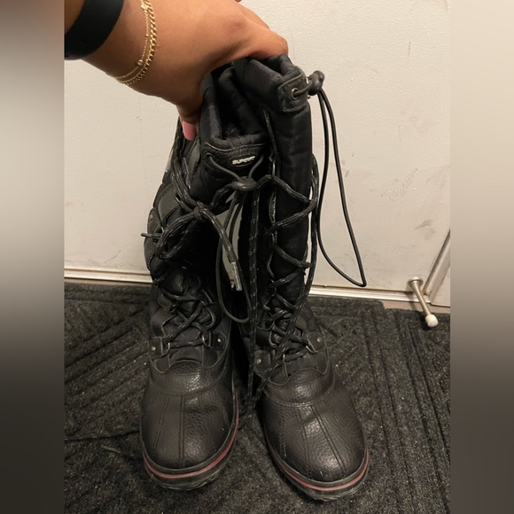 Winter black boots - Picture 3 of 4